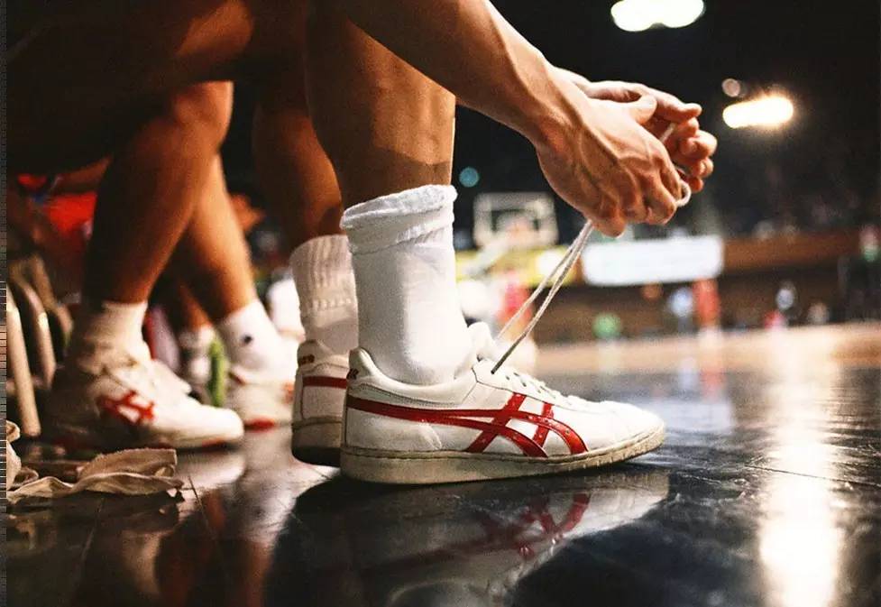 TA跟队：姆巴佩和卡马文加没有参加皇马今天的训练（TA随队记者：姆巴佩与卡马文加缺席皇马今日训练）