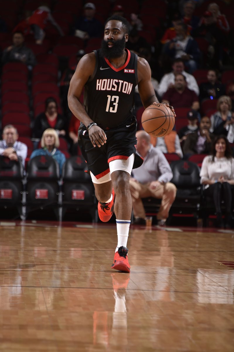 此次未入选荷兰队身价前10：弗林蓬领衔，哈托、齐尔克泽上榜（荷兰队落选球员身价Top10：弗林蓬居首，哈托、齐尔克泽在列）