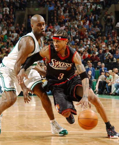 带队取胜！拉梅洛·鲍尔20中7砍全队最高22分 有7板5助&三分10中4（拉梅洛-鲍尔率队取胜：20投7中砍全队最高22分，另有7篮板5助攻，三分10投4中）