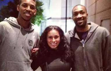 欧冠92年改制后戴帽数前10：梅西、C罗8次第1，姆巴佩5次第4（欧冠改制以来帽子戏法前十：梅西、C罗各8次并列第一，姆巴佩5次位列第4）