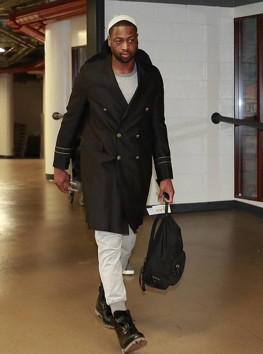 为什么哈维·阿隆索在皇家马德里的生存机会微乎其微（哈维·阿隆索为何难以在皇家马德里立足）